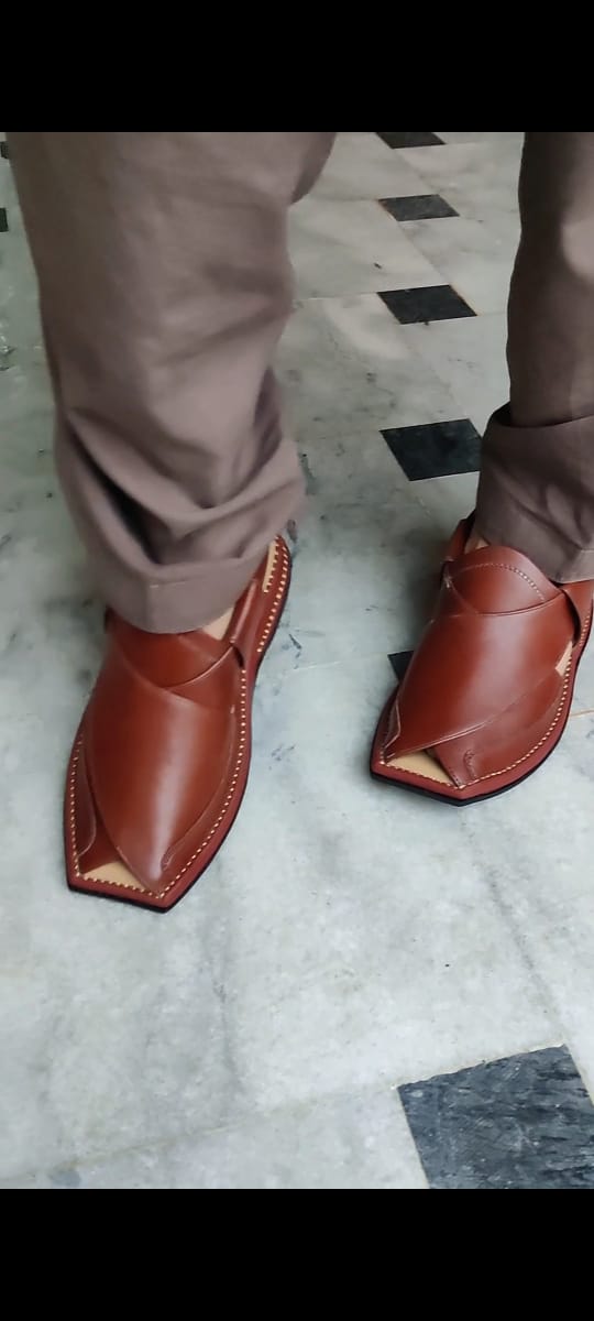 Zalmi chapppa( Master Brown)